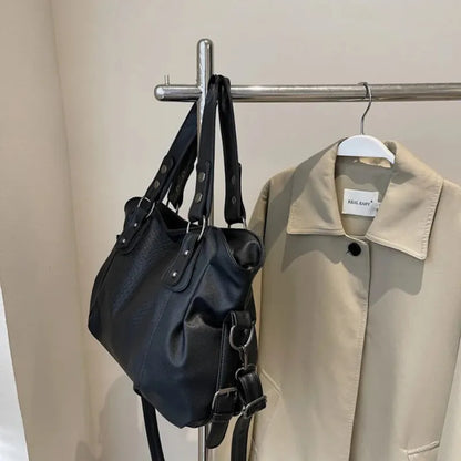 Manon | Croc-Effect Shoulder Bag