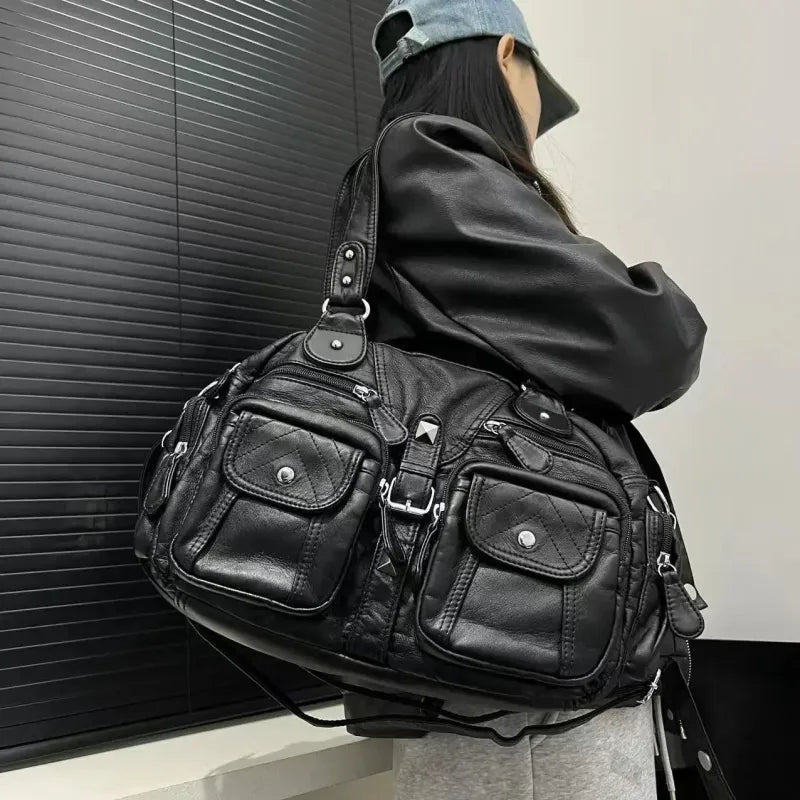 Inès | Large Retro Multi-Pocket Shoulder Bag
