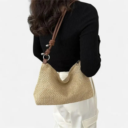 Alia | Straw Hobo Bag