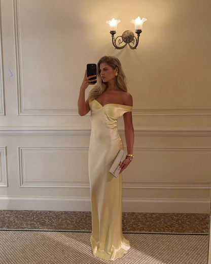 Palmora Society - Alicia | Vestido Maxi de Satén Hombros Descubiertos - foto 3