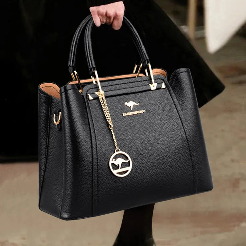Amandine | Shoulder Bag with Gold Charm