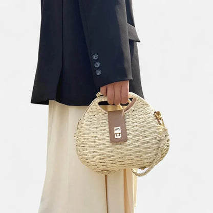 Anaïs | Straw Shoulder Bag with Gold Clasp