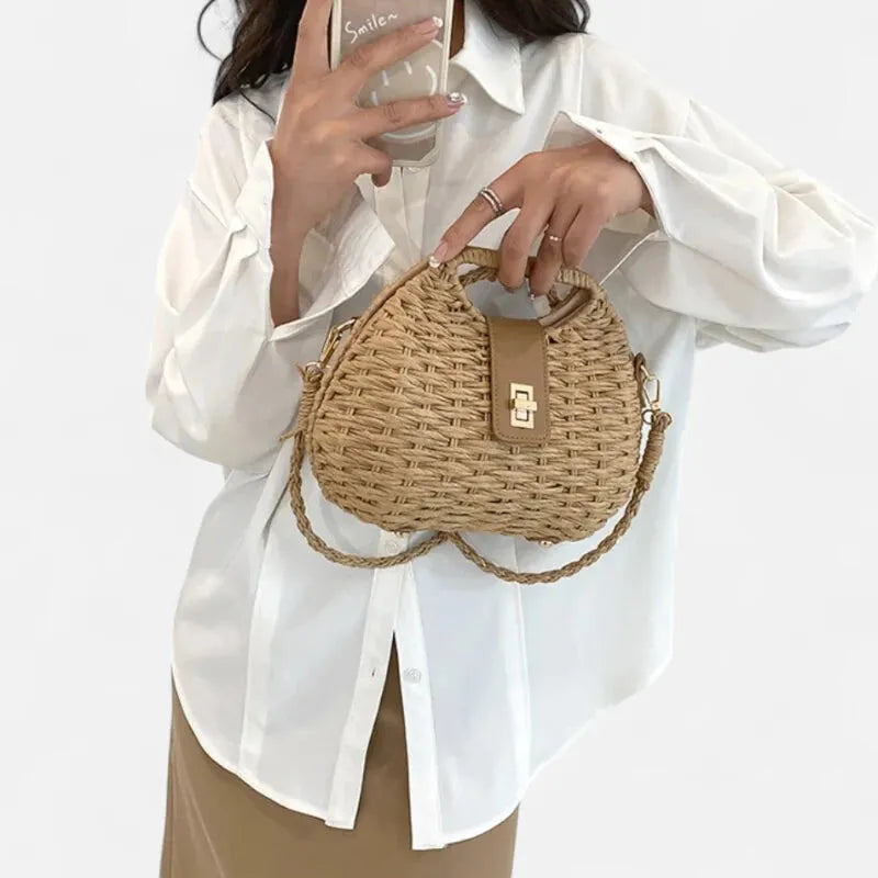 Anaïs | Straw Shoulder Bag with Gold Clasp