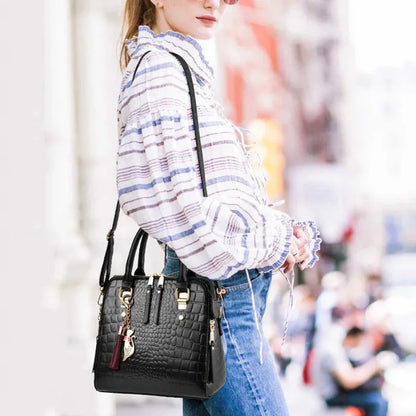 Camélia | Croc-Effect Shoulder Bag with Gold Cat Charm
