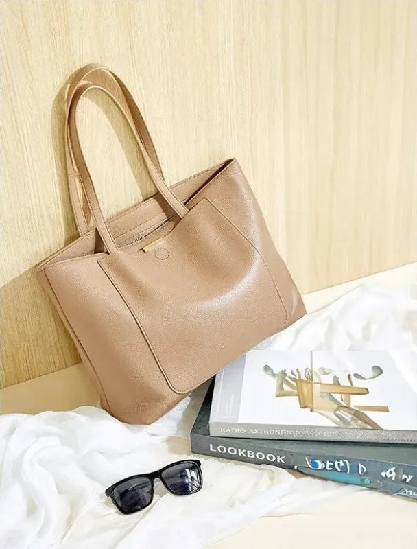 Céleste | Structured Tote with Front & Back Pockets