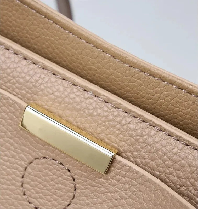 Céleste | Structured Tote with Front & Back Pockets