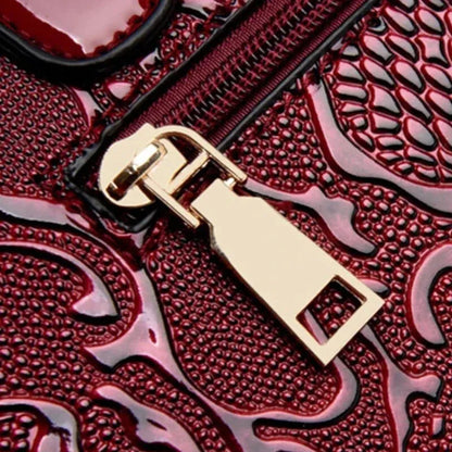 Clara | Shiny Textured Shoulder Bag