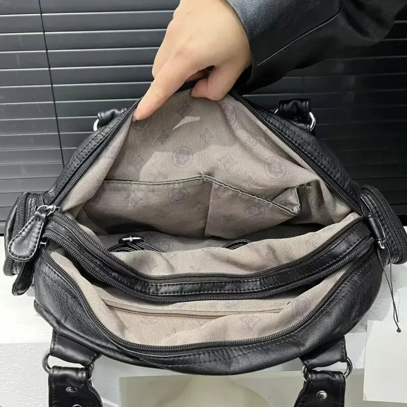 Inès | Large Retro Multi-Pocket Shoulder Bag