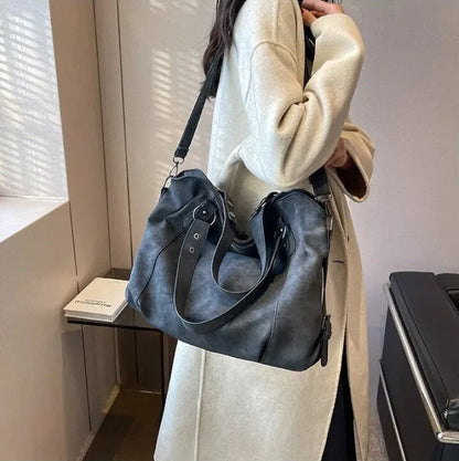 Iris | Large Retro Shoulder Bag