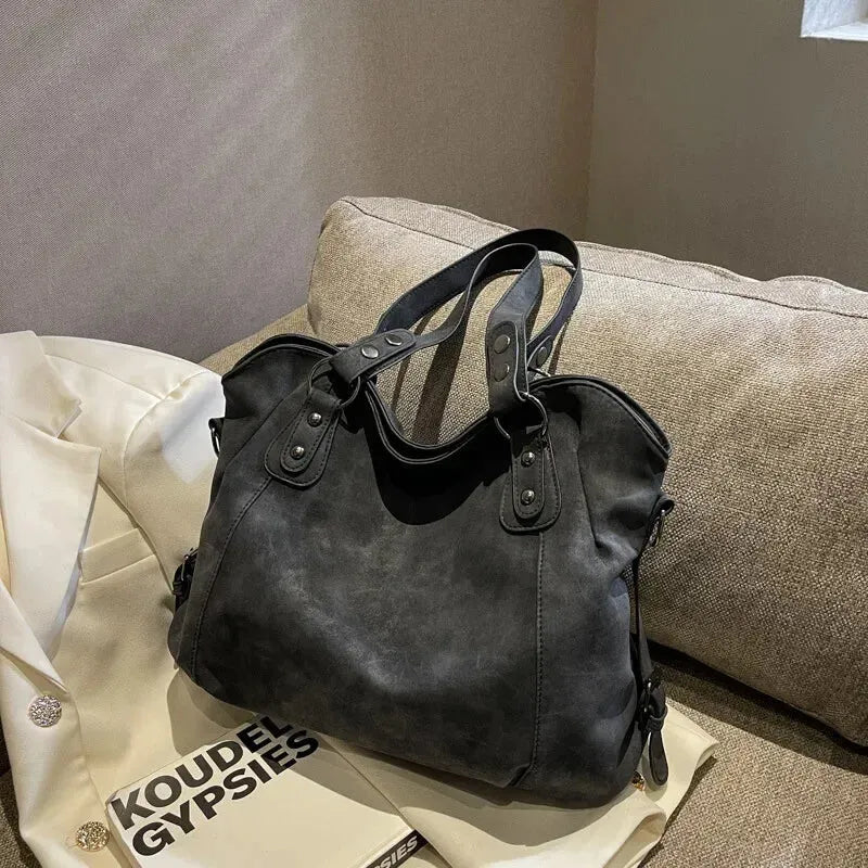 Iris | Large Retro Shoulder Bag