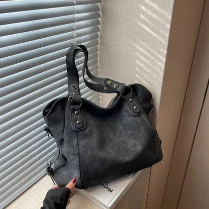 Iris | Large Retro Shoulder Bag