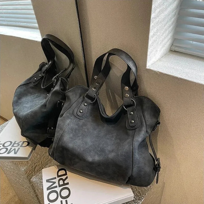 Iris | Large Retro Shoulder Bag
