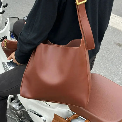 Léna | Shoulder Bag with Matching Pouch