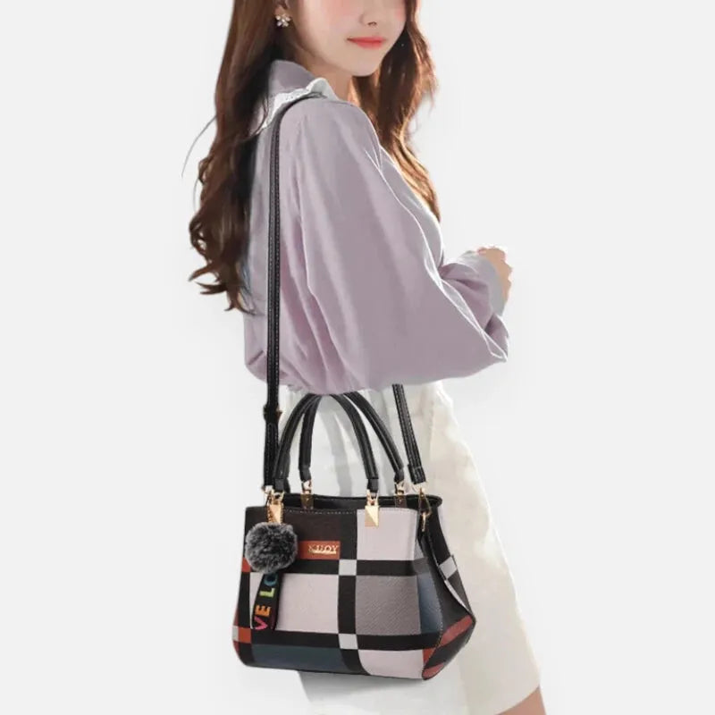 Livia | Shoulder Bag with Pompom Charm