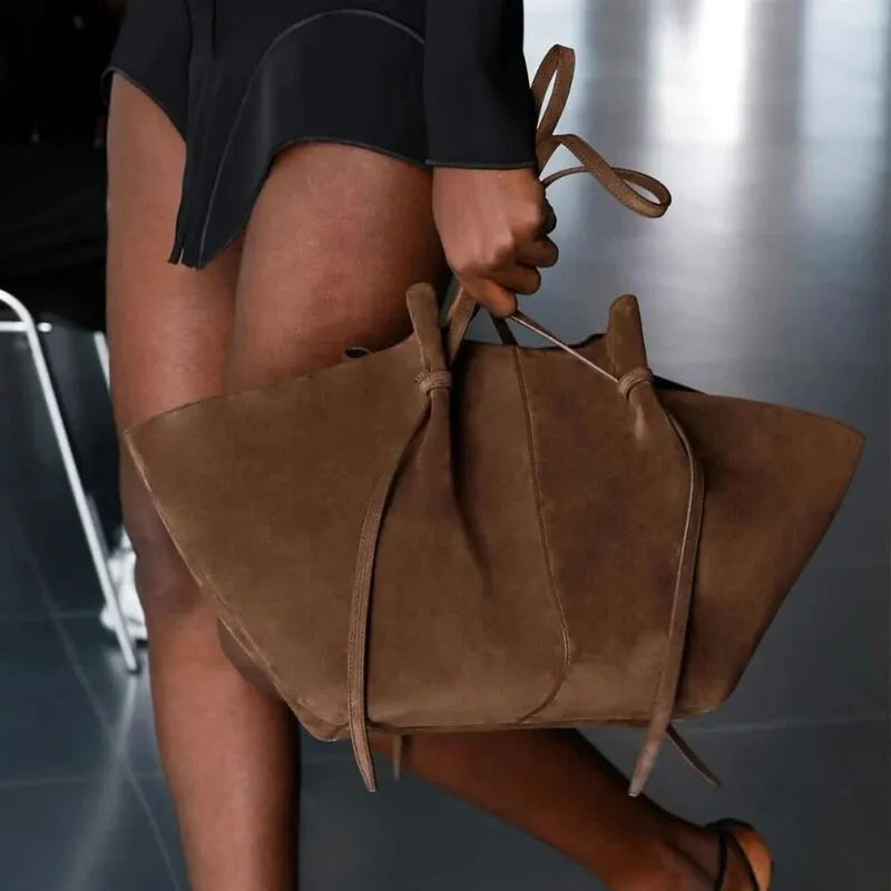 Livia | Large Structured Tote