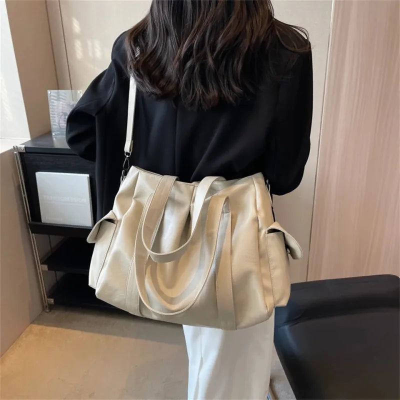Naïma | Retro Soft Shoulder Bag