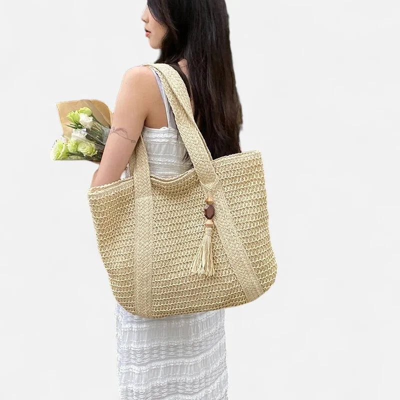 Naïma | Large Straw Tote with Pompom