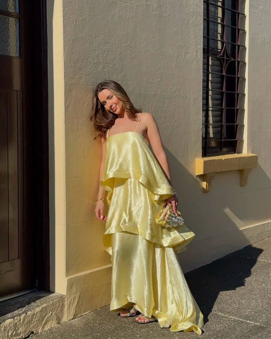 Palmora Society - Stevie | Vestido Maxi de Satén con Volantes y Tirantes Finos - foto 7
