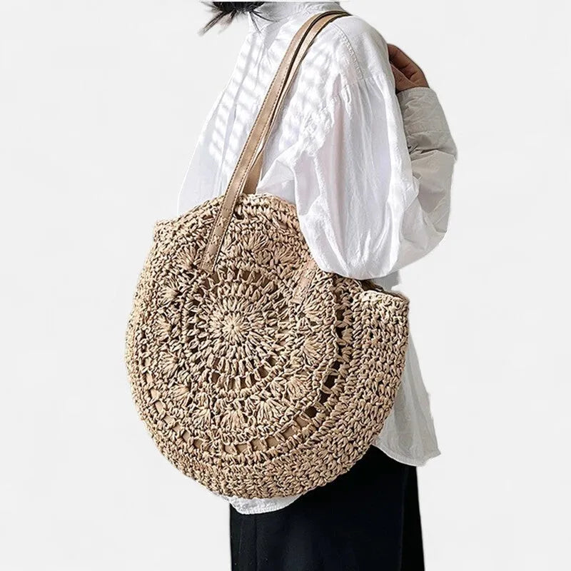 Thaïs | Large Round Straw Bag