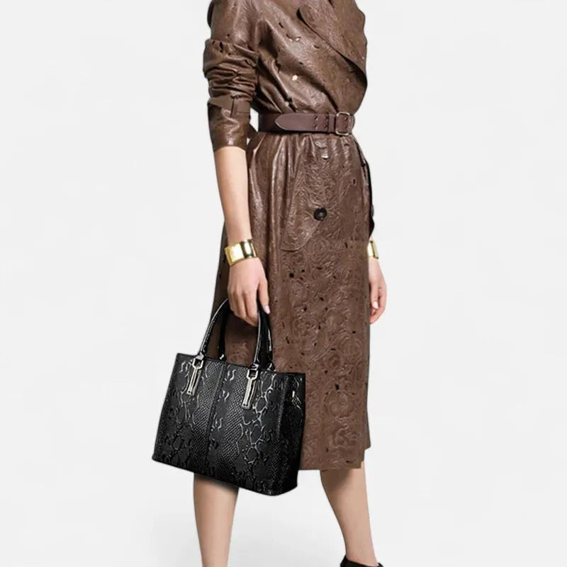 Clara | Shiny Textured Shoulder Bag