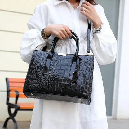 Isabelle | Croc-Effect Shoulder Bag