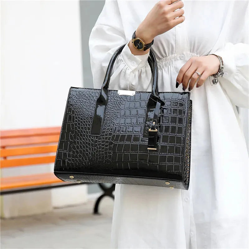 Isabelle | Croc-Effect Shoulder Bag