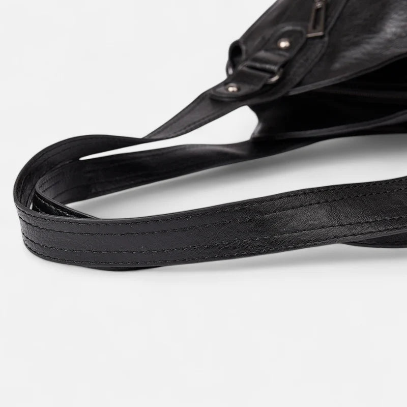 Léonie | Large Retro Multi-Pocket Shoulder Bag