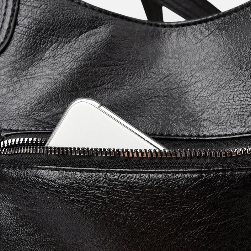 Léonie | Large Retro Multi-Pocket Shoulder Bag