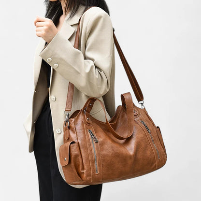 Léonie | Large Retro Multi-Pocket Shoulder Bag